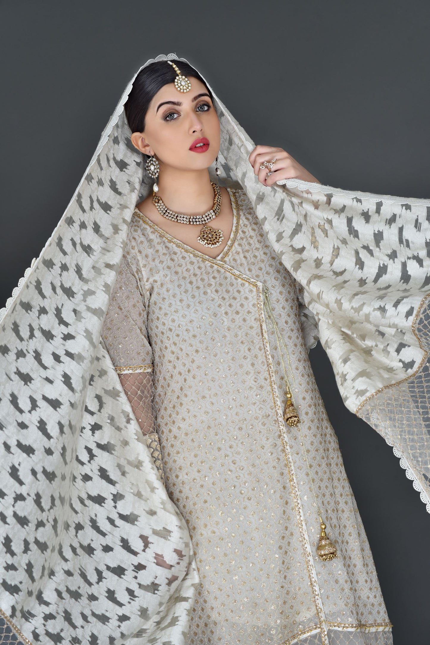 TS23-SEQUINS ANGRAKHA